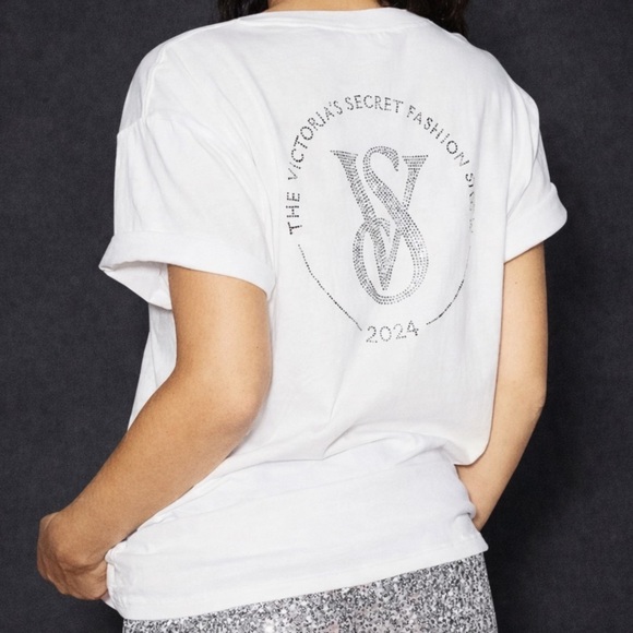 Victoria's Secret Tops - Limited edition Victoria's Secret fashion show 2024 bling oversized tee NWT